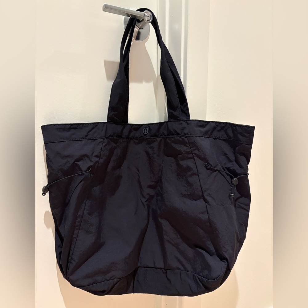 lululemon athletica Black Tote Bag